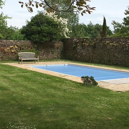 Bed and Breakfast Manoir Des Bords De Rance Plouër-sur-Rance Exteriér fotografie
